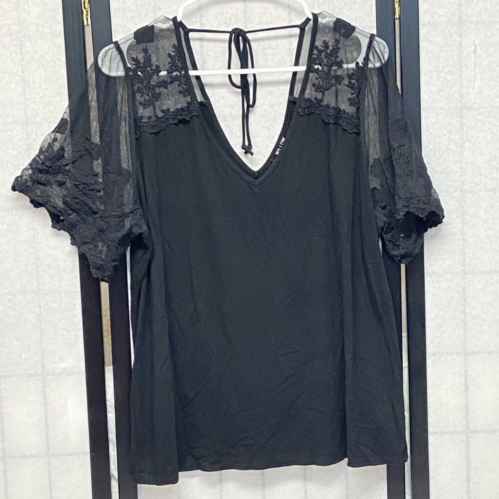Willow V Neck Open Tie Back Mesh Shoulders  Lace Short Sleeve Knit Top Black 1X